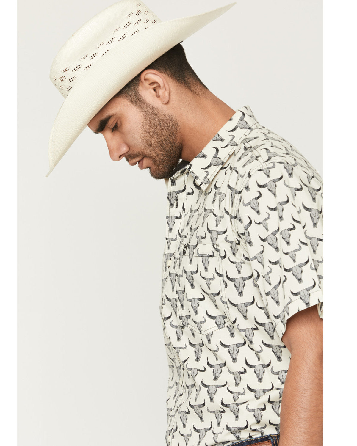Men's Toro Steer Head Print Short Sleeve Button-Down Stretc | Cody James Clothing